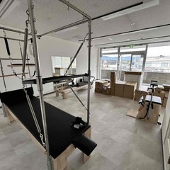 奈良県ピラティススタジオ様へテクニカルリフォーマー2台、キャデラック、チェアを納品しました!!