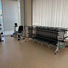 埼玉県医療法人様へ歩行訓練トランポリンeウォーク、2wayリカンベントバイクMio他を納品しました!!