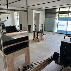 埼玉県ピラティススタジオ様へテクニカルリフォーマー2台、キャデラック、チェアを納品しました!!